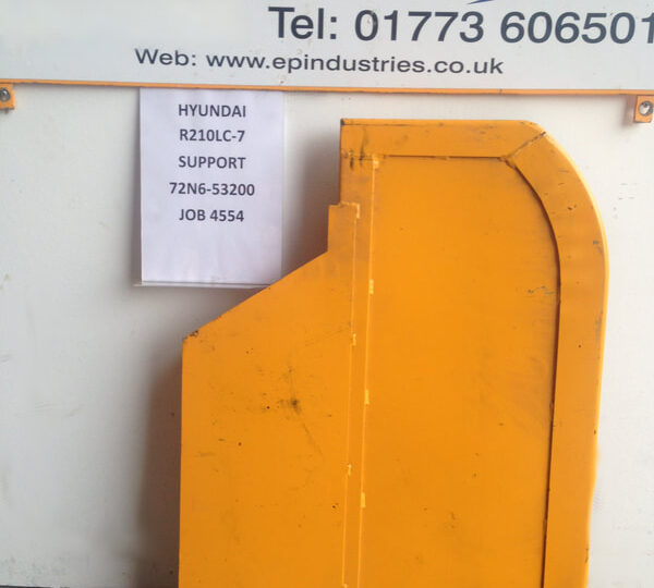 Hyundai R210LC-7 Support — 72N6-53200
